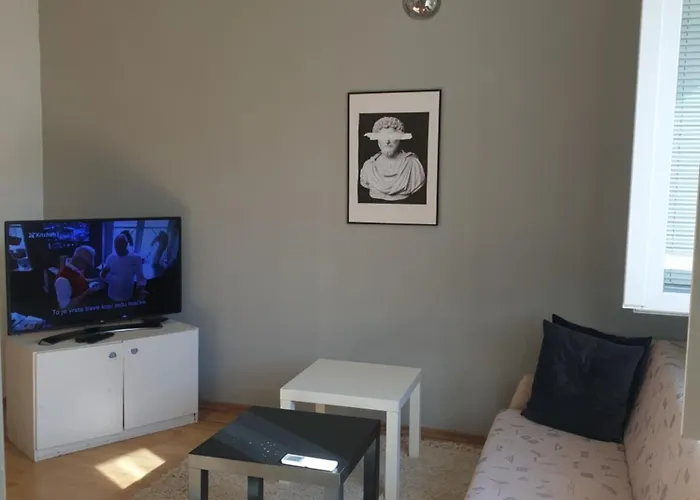 Novi Apartman 19